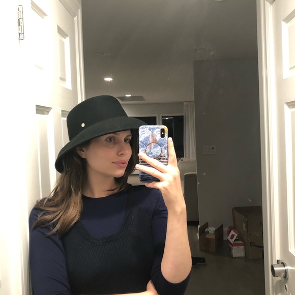 💯 wool - Picture 1 of 4